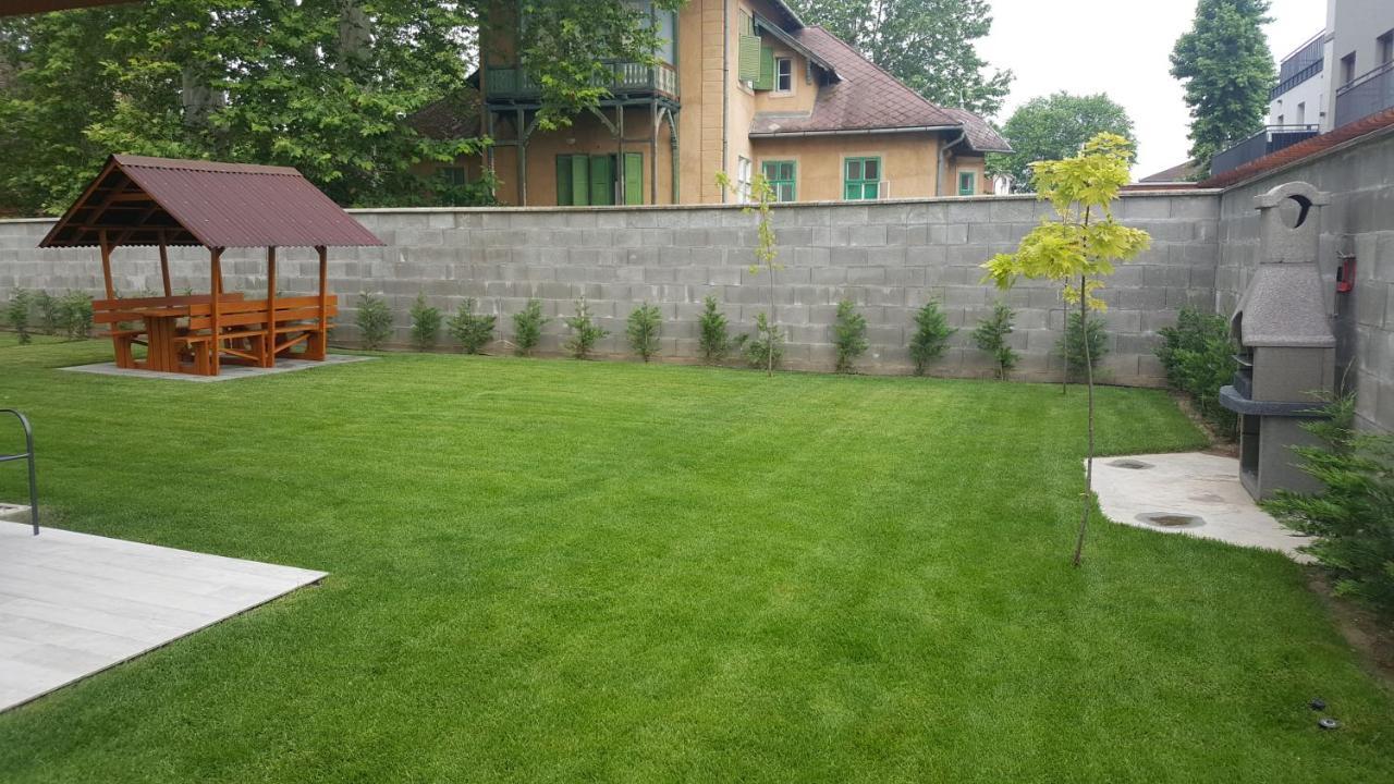 Balaton&Center Wellness Apartman Сиофок Екстериор снимка